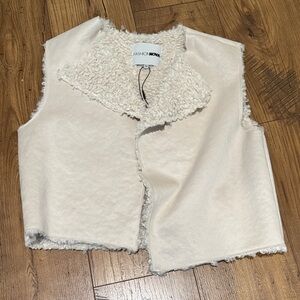 Fashion Nova Cream Fleece Vest